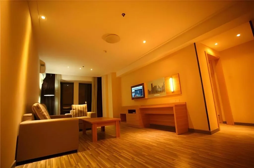 City Comfort Inn Wuhan Sports Center Sanjiaohu Metro Station