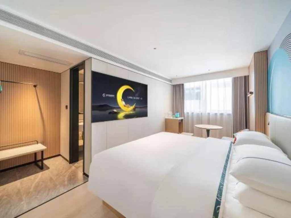 Bed in City Comfort Inn Guangzhou Tower Kecun Metro Station Dunhe