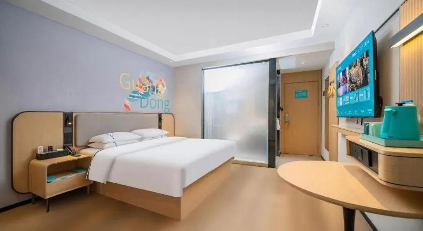 Bed in City Comfort Inn Guangzhou Tower Kecun Metro Station Dunhe