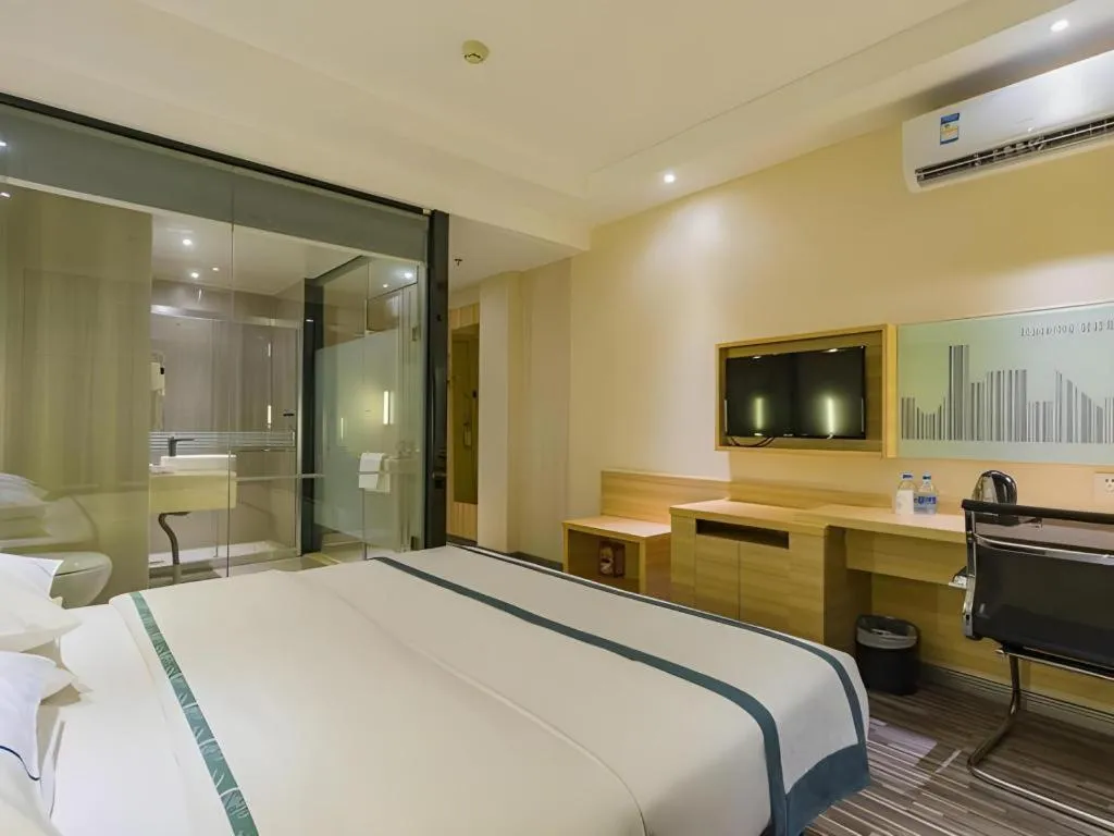 Bed in City Comfort Inn Guangzhou Tower Kecun Metro Station Dunhe