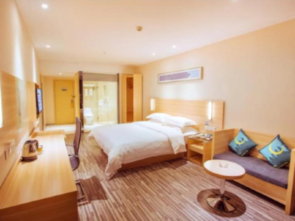 Bed in City Comfort Inn Guangzhou Zengcheng Yonghe Yongkang Road