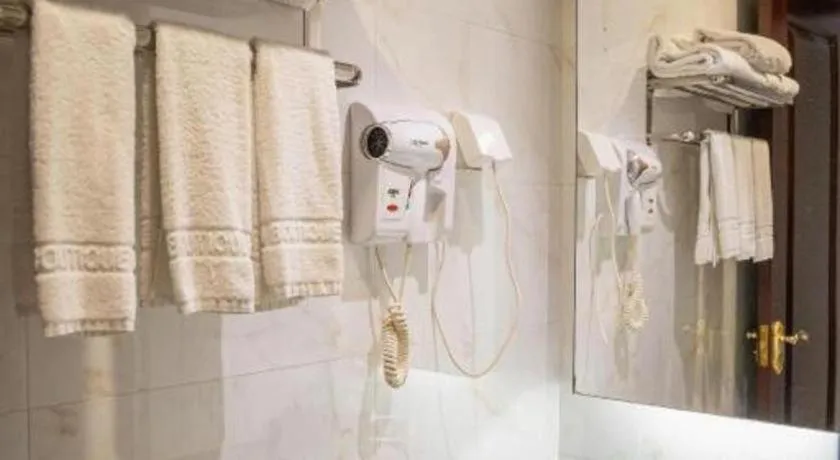 Borrman Hotel Guilin High-speed Railway North Station Evergrande Plaza