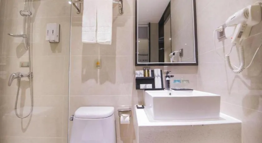 Borrman Hotel Guilin High-speed Railway North Station Evergrande Plaza