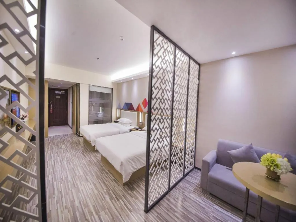 Bed in Borrman Hotel Guilin High-speed Railway North Station Evergrande Plaza