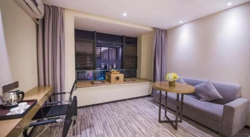 Borrman Hotel Guilin High-speed Railway North Station Evergrande Plaza