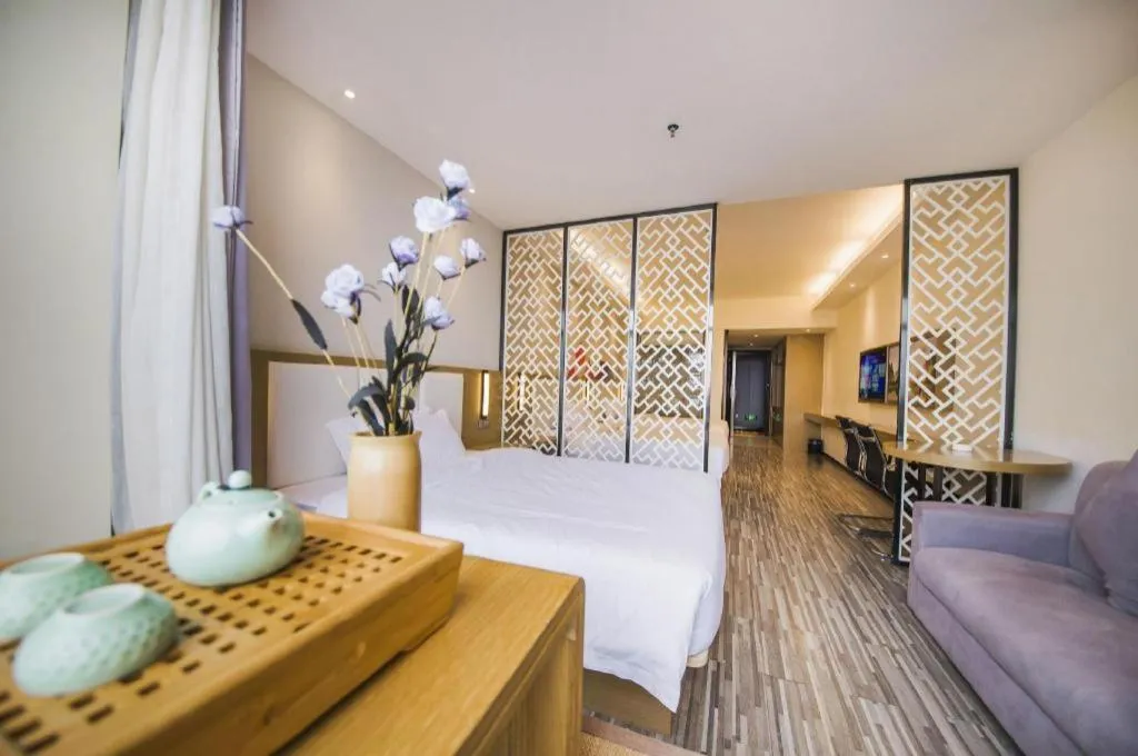 Bed in Borrman Hotel Guilin High-speed Railway North Station Evergrande Plaza