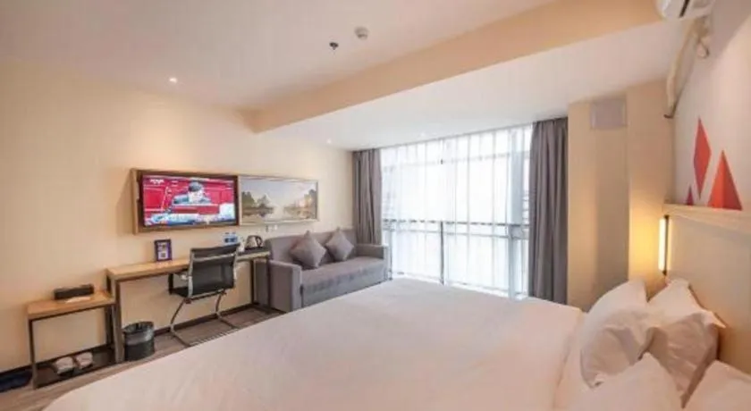 Bed in Borrman Hotel Guilin High-speed Railway North Station Evergrande Plaza
