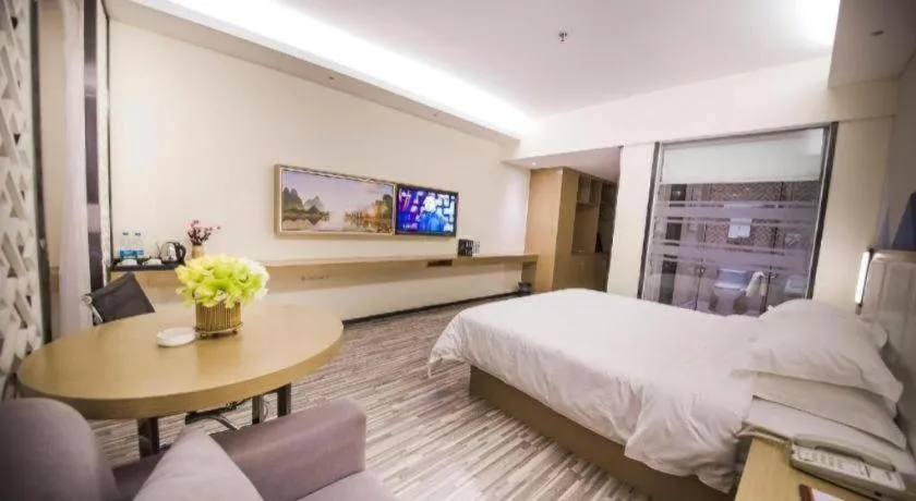 Bed in Borrman Hotel Guilin High-speed Railway North Station Evergrande Plaza
