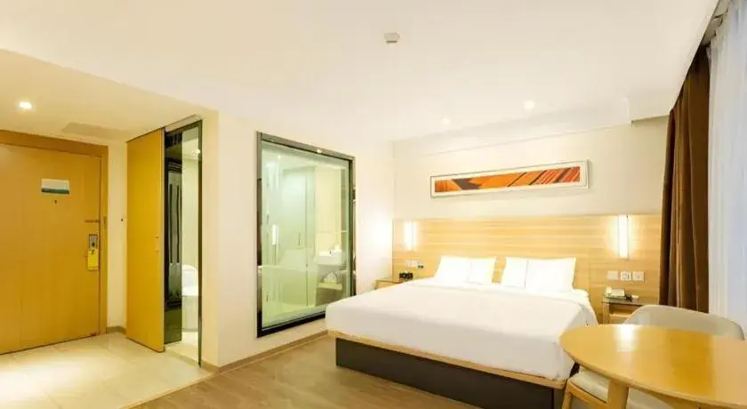 Bed in City Comfort Inn Guangzhou Luyuan Road Taojin Metro Station Bed in City Comfort Inn Guangzhou Luyuan Road Taojin Metro Station