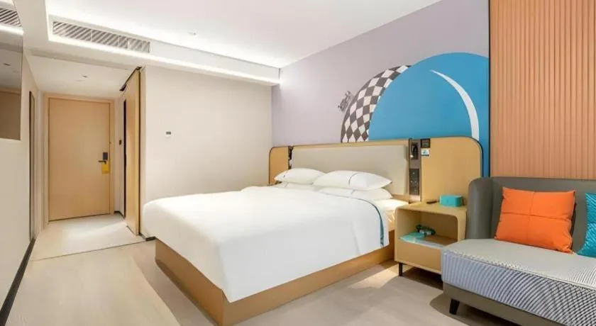 Bed in City Comfort Inn Guangzhou Luyuan Road Taojin Metro Station