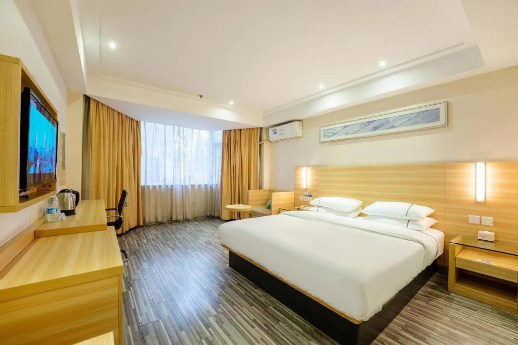Bed in City Comfort Inn Guangzhou Luyuan Road Taojin Metro Station