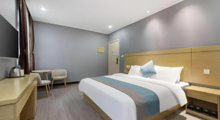 Bed in Ying Feng Yuan Hotel