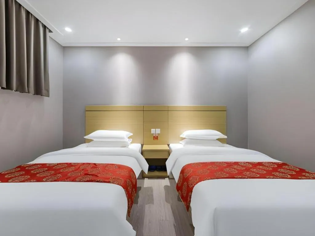 Bed in Ying Feng Yuan Hotel