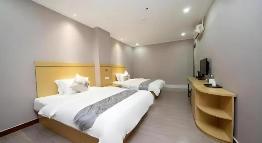 Bed in Ying Feng Yuan Hotel