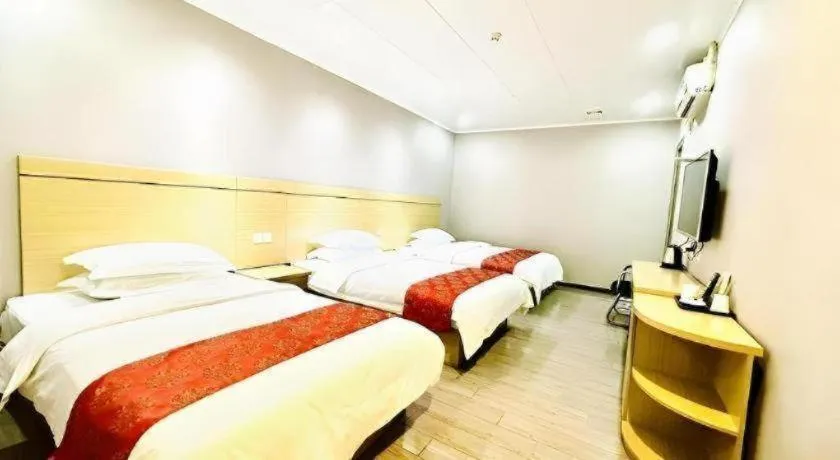 Bed in Ying Feng Yuan Hotel