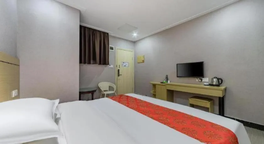 Bed in Ying Feng Yuan Hotel