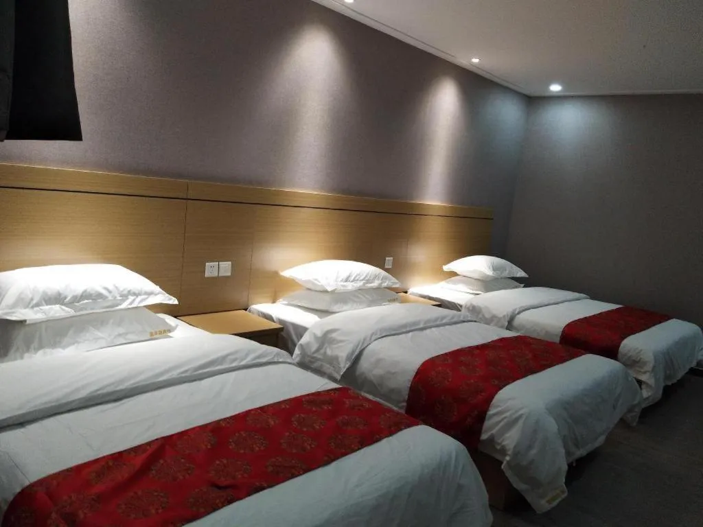 Bed in Ying Feng Yuan Hotel