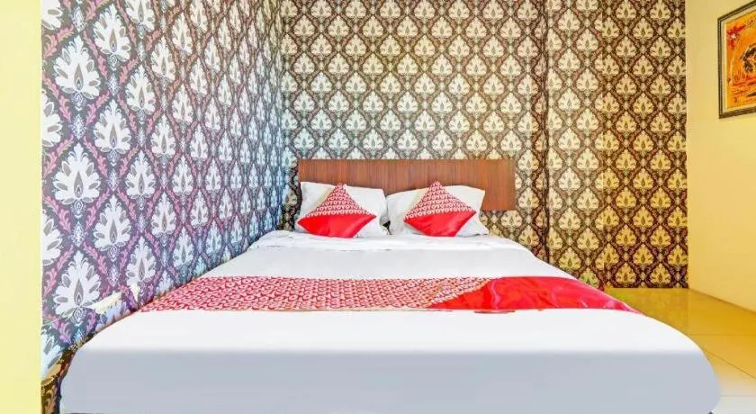 Bed in OYO Maleo Exclusive Residence near Universitas Kristen Maranatha