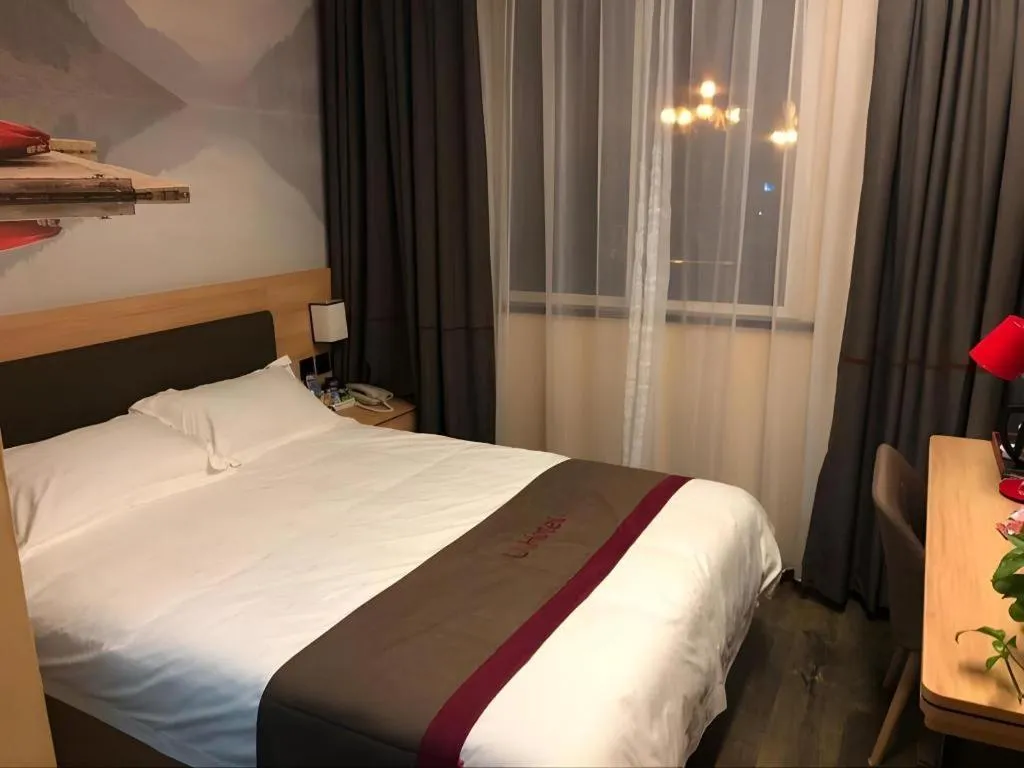 Bed in Thank Inn Hotel Anhui Chuzhou Fengyang County Bus Station