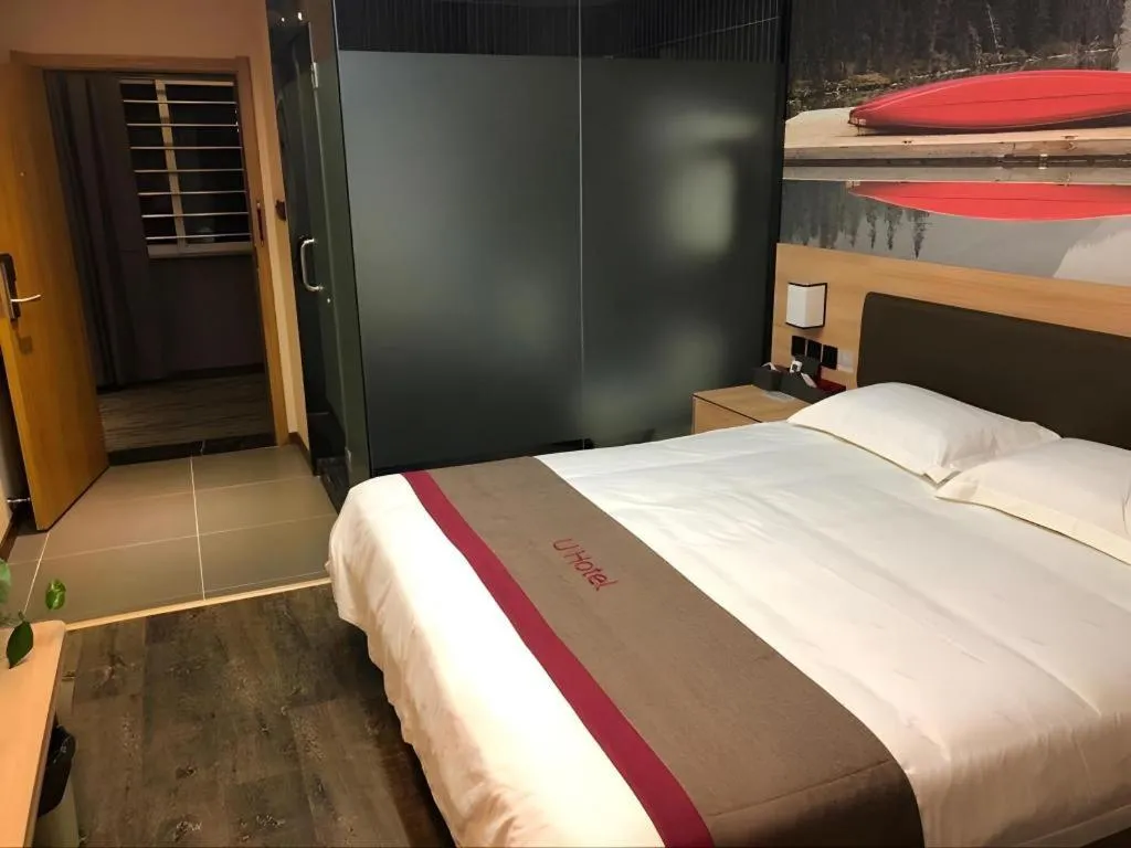 Bed in Thank Inn Hotel Anhui Chuzhou Fengyang County Bus Station