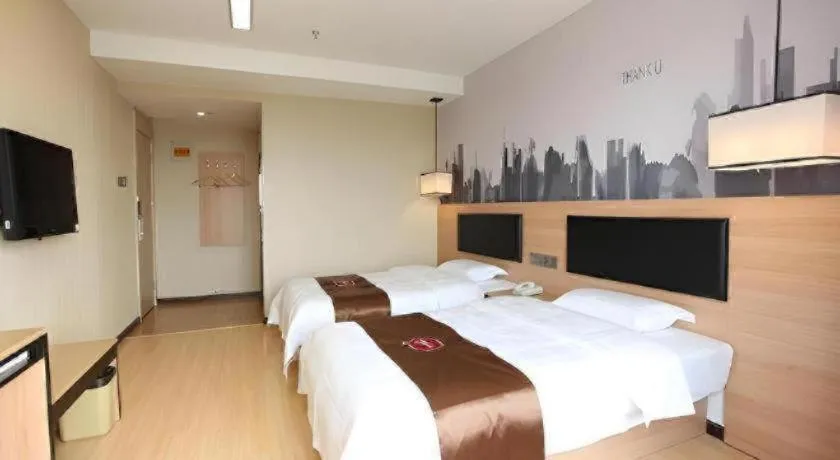 Bed in Thank Inn Plus Hotel Shandong Binzhou Zhanhua District Jinhai Six Road