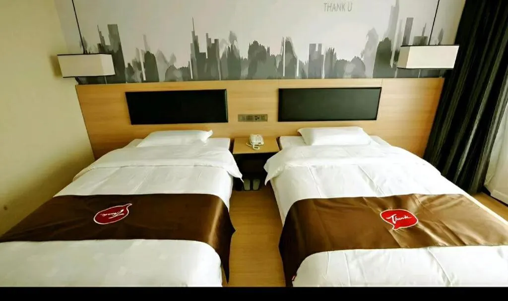 Bed in Thank Inn Plus Hotel Shandong Binzhou Zhanhua District Jinhai Six Road