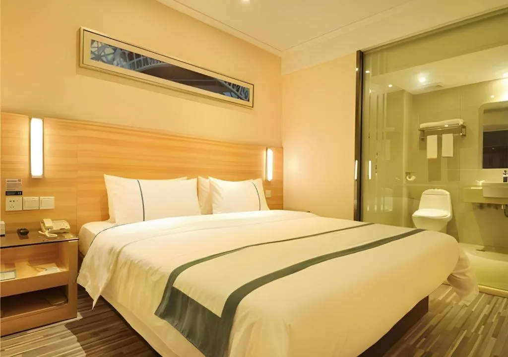 Bed in City Comfort Inn Wuhan Tianhe Airport Julong Avenue Metro Station