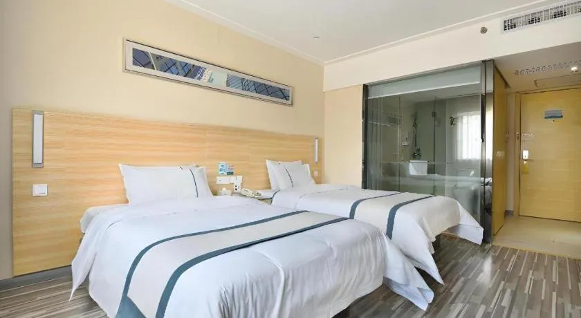 Bed in City Comfort Inn Wuhan Tianhe Airport Julong Avenue Metro Station