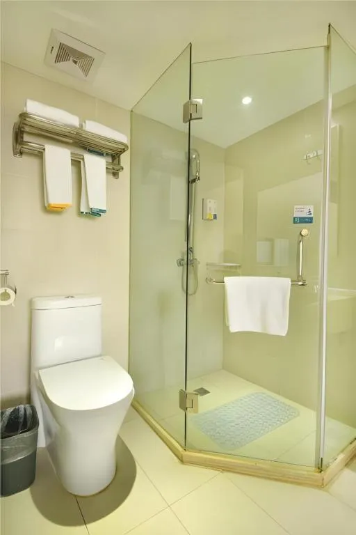 City Comfort Inn Wuhan Tianhe Airport Julong Avenue Metro Station