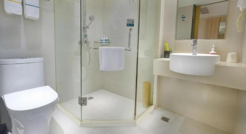 City Comfort Inn Wuhan Tianhe Airport Julong Avenue Metro Station