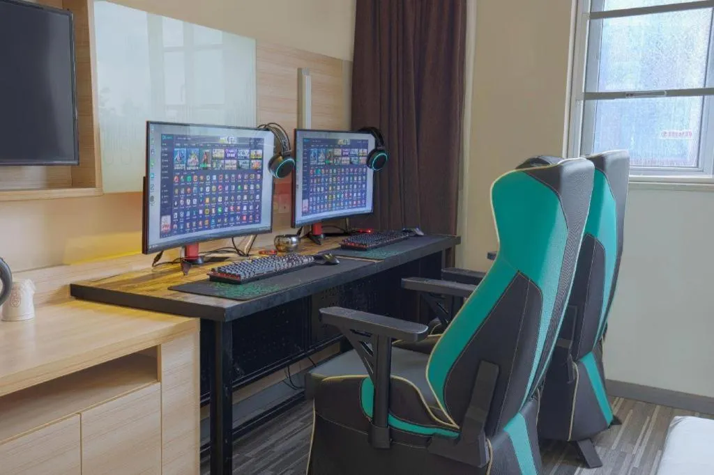 City Comfort Inn Wuhan Tianhe Airport Julong Avenue Metro Station