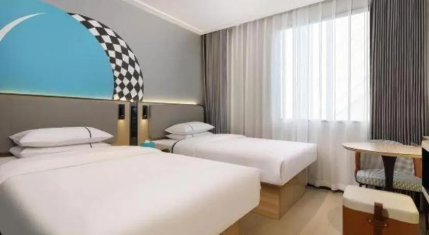 Bed in City Comfort Inn Guilin Xiangbi Mountain Park