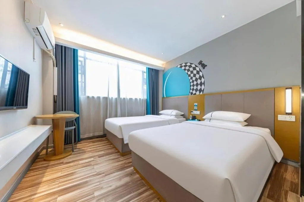 Bed in City Comfort Inn Suizhou Yanhe Avenue