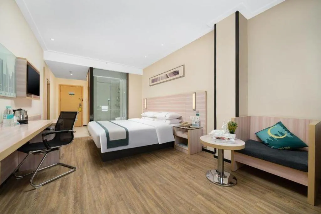 Bed in City Comfort Inn Nanning Dashatian Metro Station