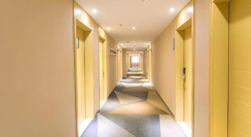 City Comfort Inn Nanning Dashatian Metro Station