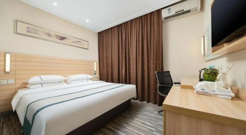 Bed in City Comfort Inn Nanning Dashatian Metro Station