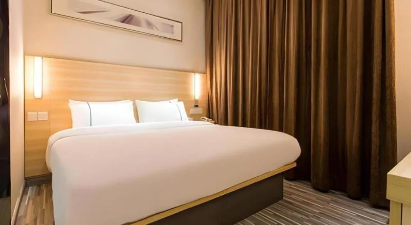 Bed in City Comfort Inn Nanning Dashatian Metro Station