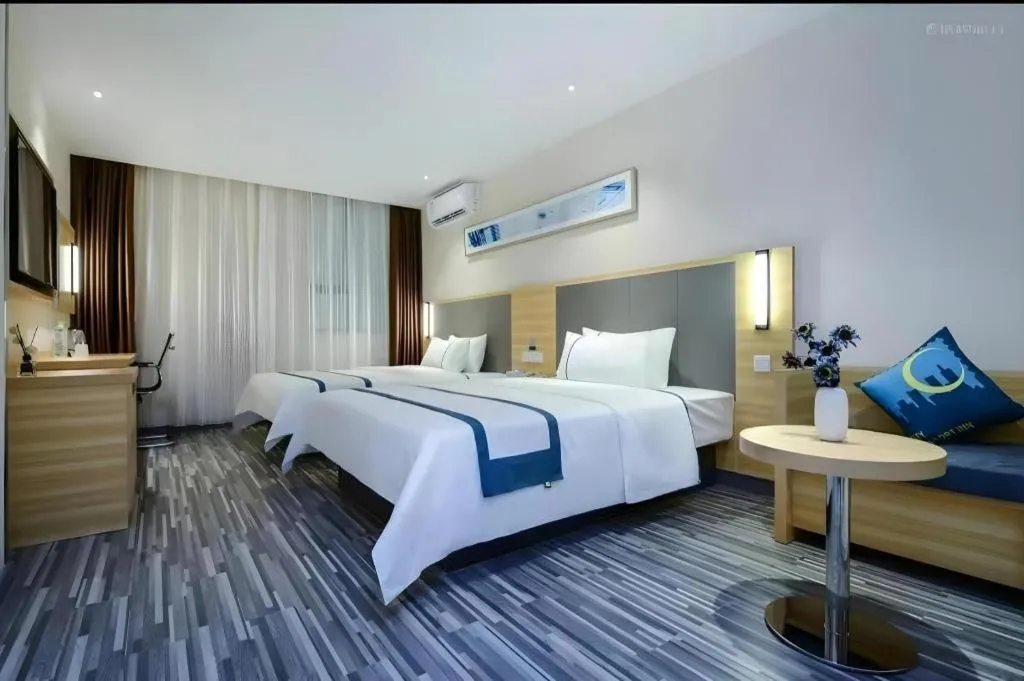 Bed in City Comfort Inn Guiyang Yan'an Middle Road Fountain Metro Station