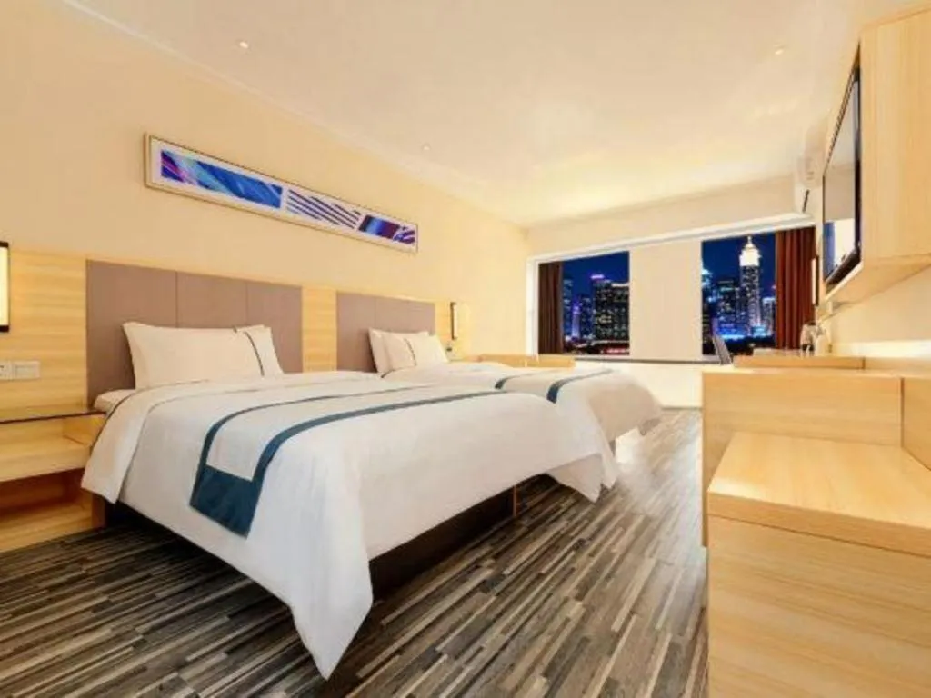 Bed in City Comfort Inn Guiyang Yan'an Middle Road Fountain Metro Station