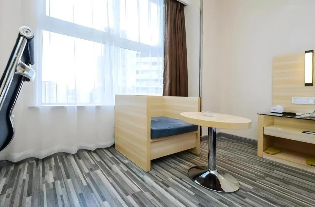 City Comfort Inn Guiyang Yan'an Middle Road Fountain Metro Station