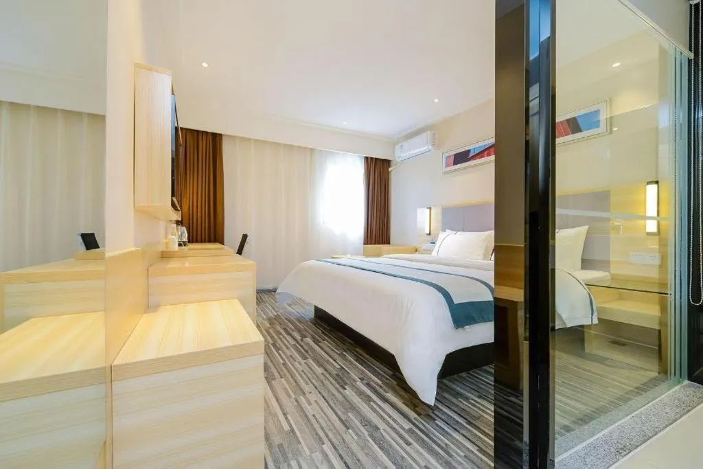 Bed in City Comfort Inn Guiyang Yan'an Middle Road Fountain Metro Station