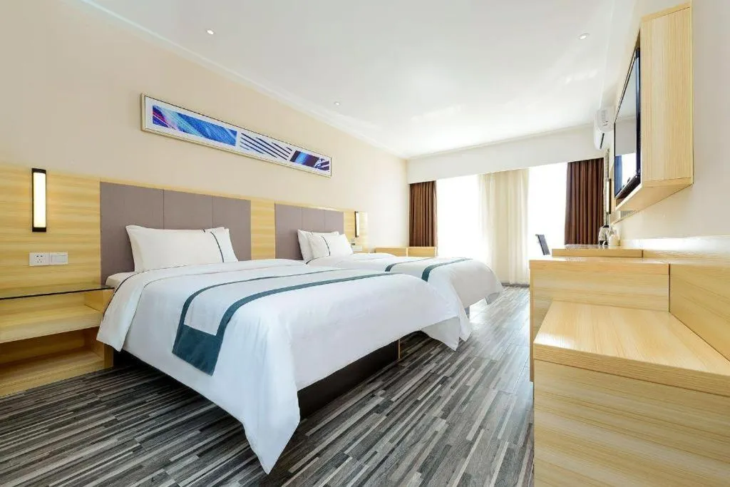 Bed in City Comfort Inn Guiyang Yan'an Middle Road Fountain Metro Station