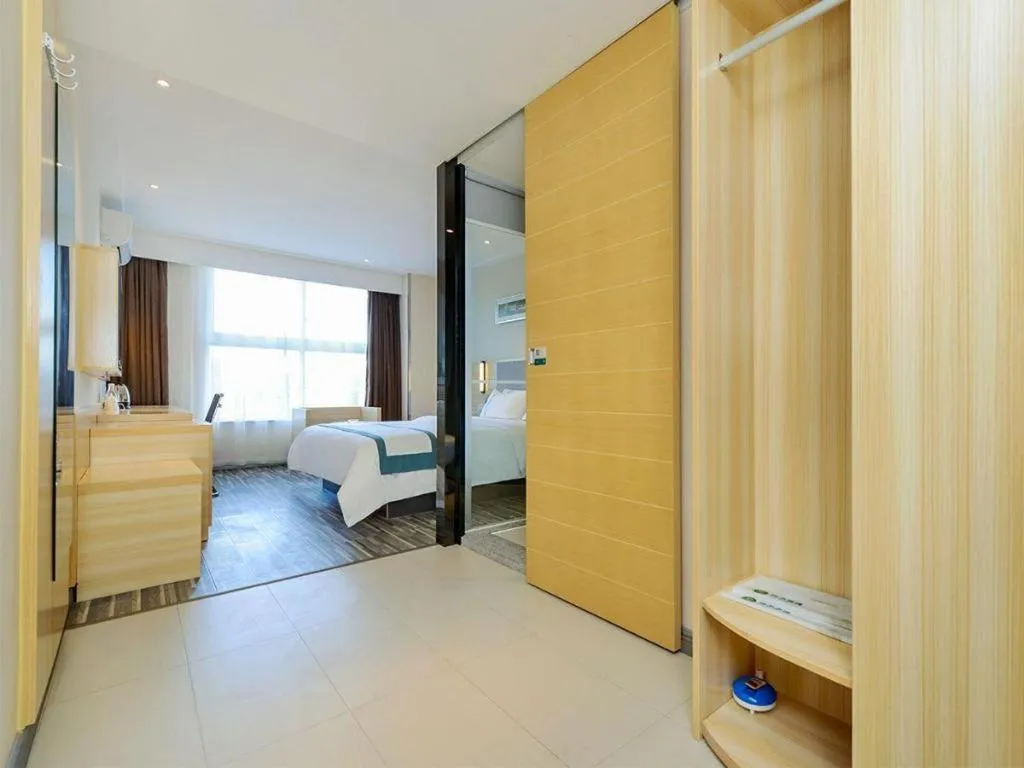 City Comfort Inn Guiyang Yan'an Middle Road Fountain Metro Station