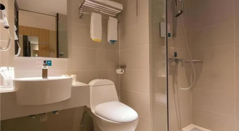 City Comfort Inn Liuzhou High-speed Railway Station Entrance