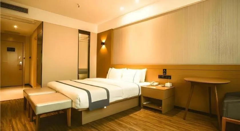 Bed in City Comfort Inn Xianning Tongcheng Zhuangyuan Square