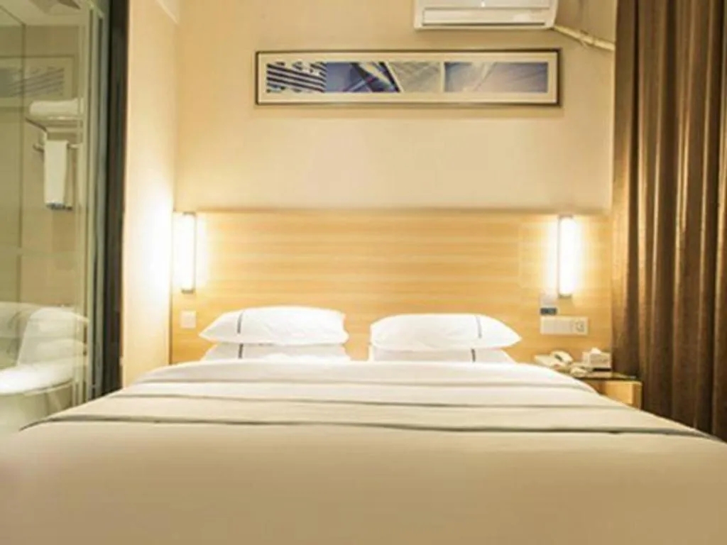Bed in City Comfort Inn Yulin Jincheng Center Municipal Government