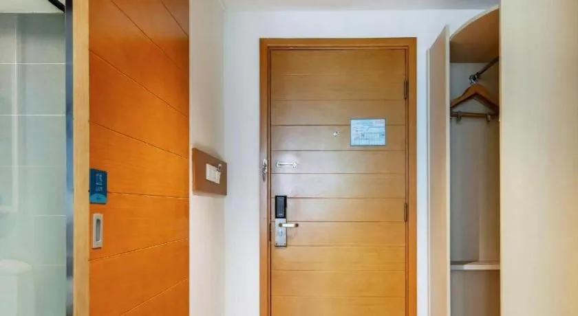 City Comfort Inn Yulin Jincheng Center Municipal Government