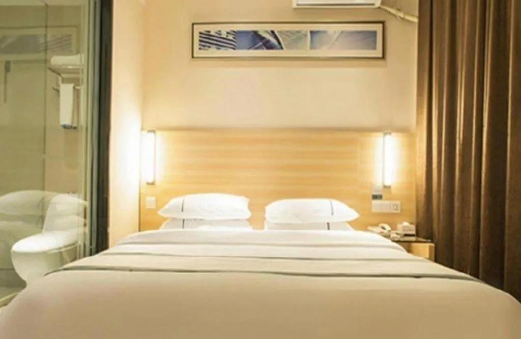 Bed in City Comfort Inn Yulin Jincheng Center Municipal Government