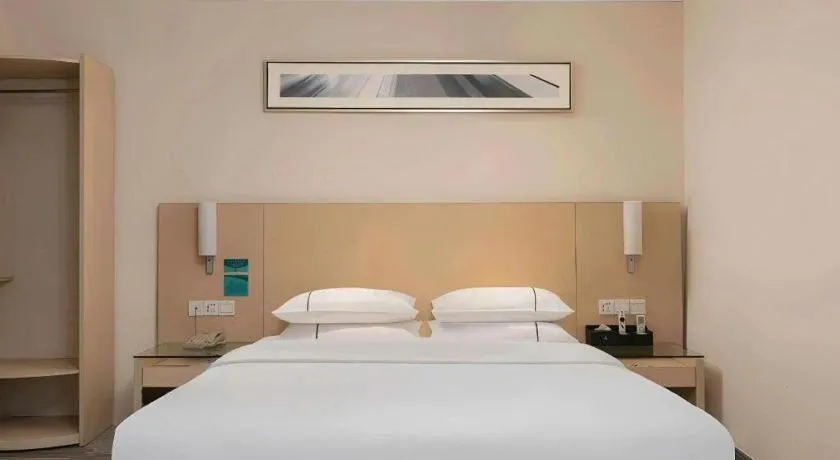 Bed in City Comfort Inn Yulin Jincheng Center Municipal Government