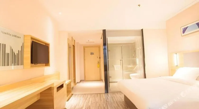 Bed in City Comfort Inn Nanning Chaoyang Parkson Pedestrian Street